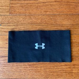 Under Armour sports headband